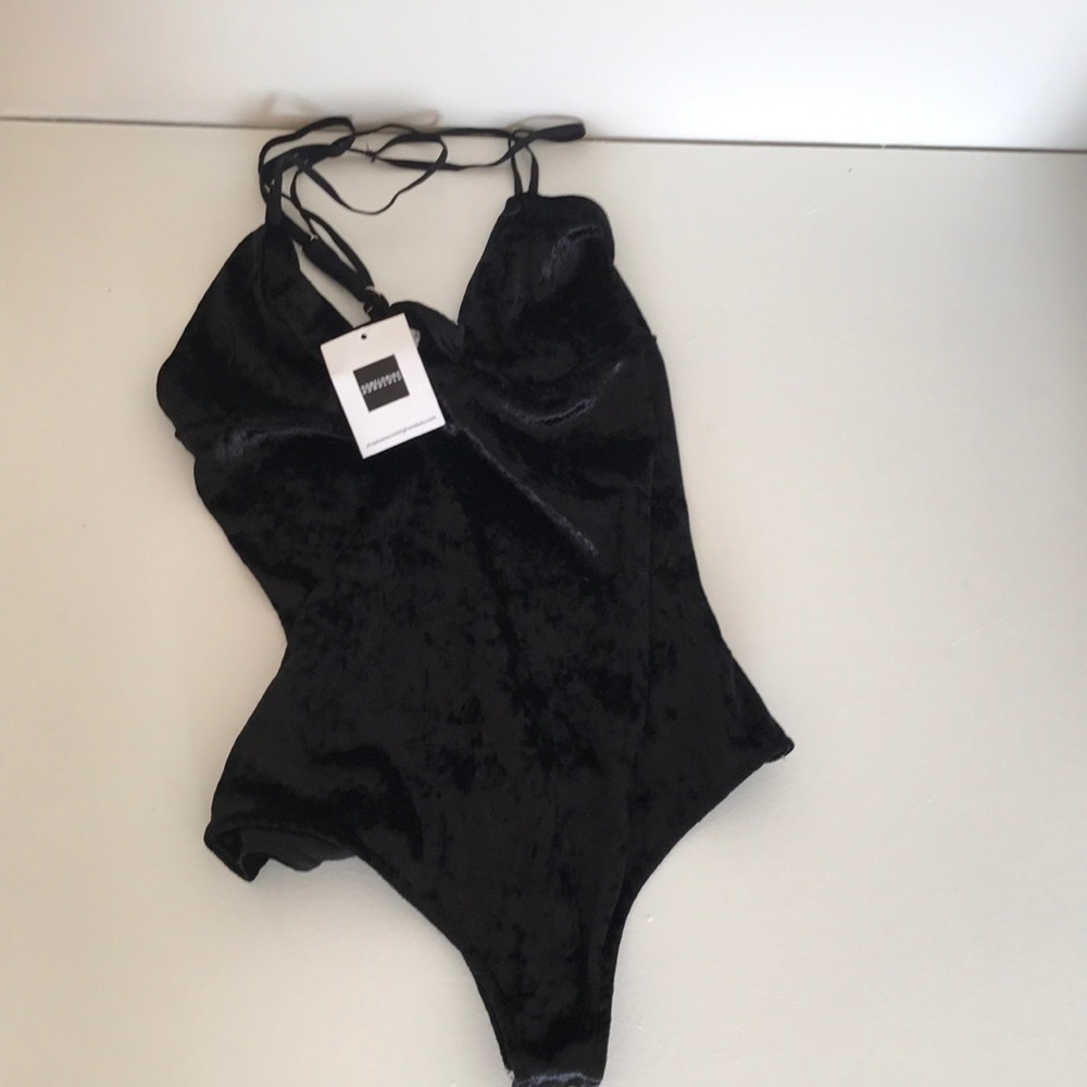 Tik Tok black velvet bodysuit homecoming honolulu